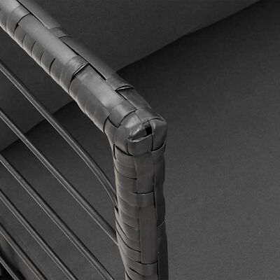 Close-up of the chair corner weaving and protective wrapping.