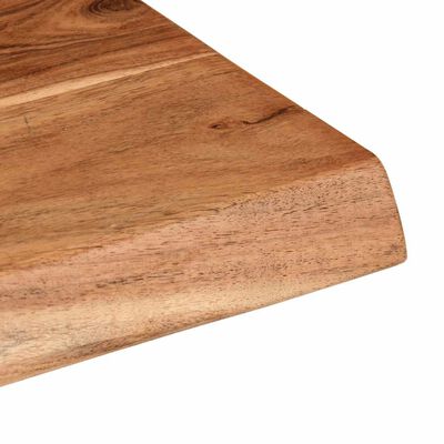 Close-up of rounded wooden edge and wood grain