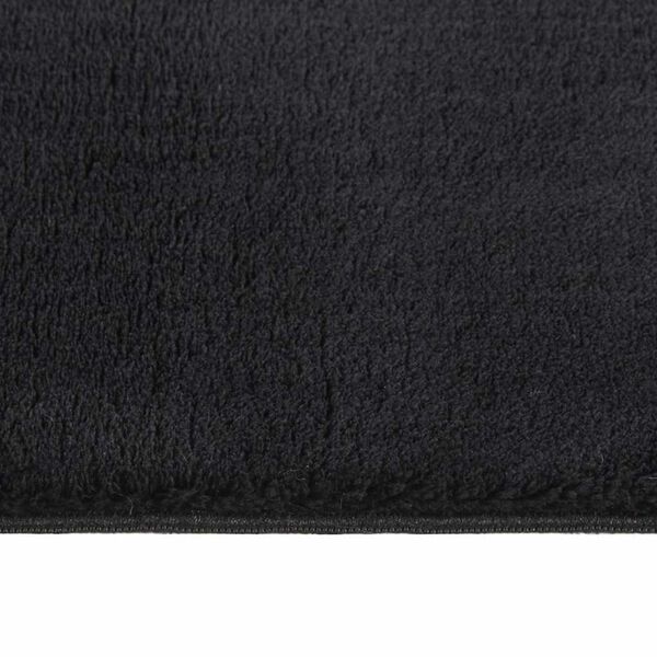 vidaXL Shaggy Rug Black 100% Polyester 94.5 x 133.9 in Shaggy Rug