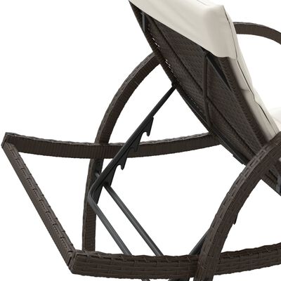 Close-up of chair base and weave with supporting structure.