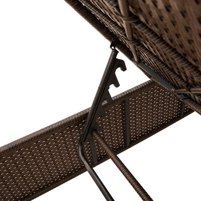 Close-up of metal frame and woven wicker support under the lounge