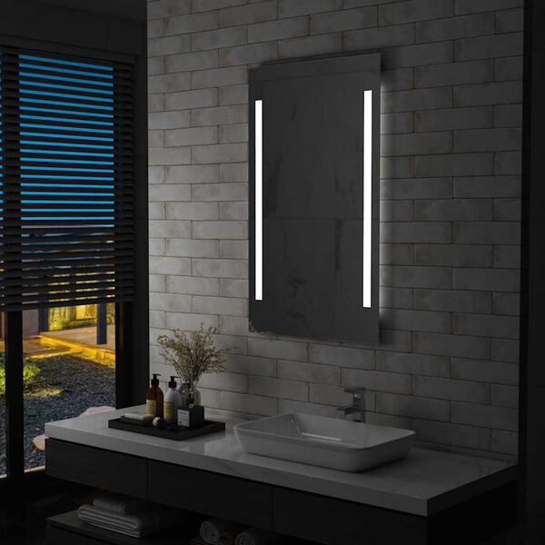 vidaXL Bathroom Mirror Silver Glass, Aluminum 23.6 x 39.4 in Lights