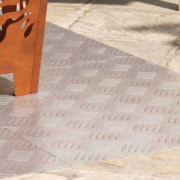 vidaXL Stair Tread Rectangular 4 pcs Silver 23.62 x 19.69 in Aluminium