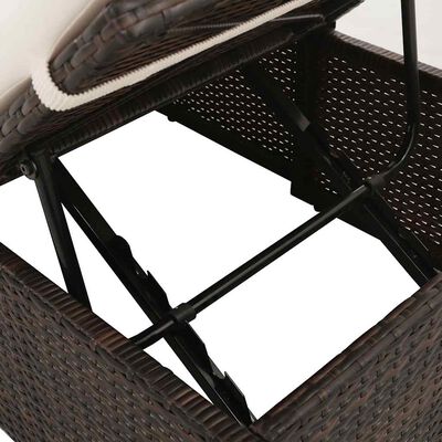 Close-up of the wicker frame and internal support bars of outdoor sectional.