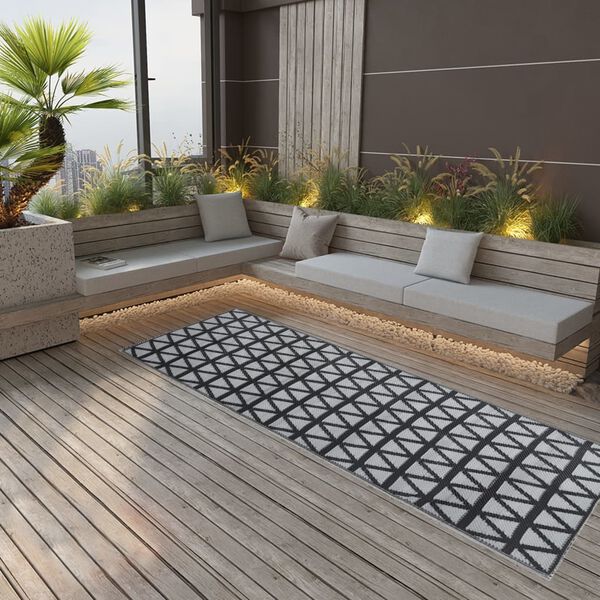 vidaXL Outdoor Rug Black Polypropylene (PP) 31.5x98.4 in Pattern